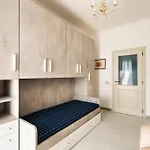 Guesthost - Attic With View In