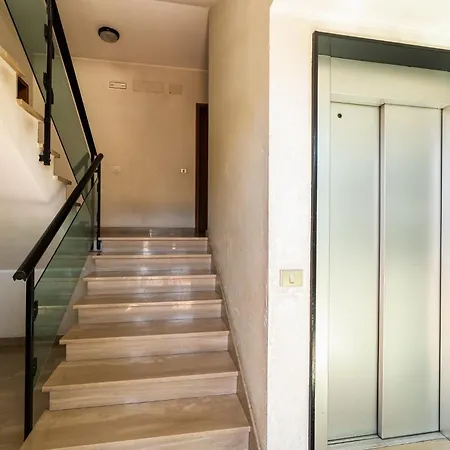 Appartamento Guesthost - Attic With View In Trani